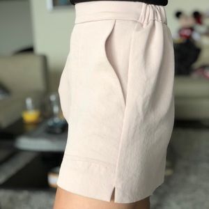 Wilfred | Shorts | Wilfred Welles Short 